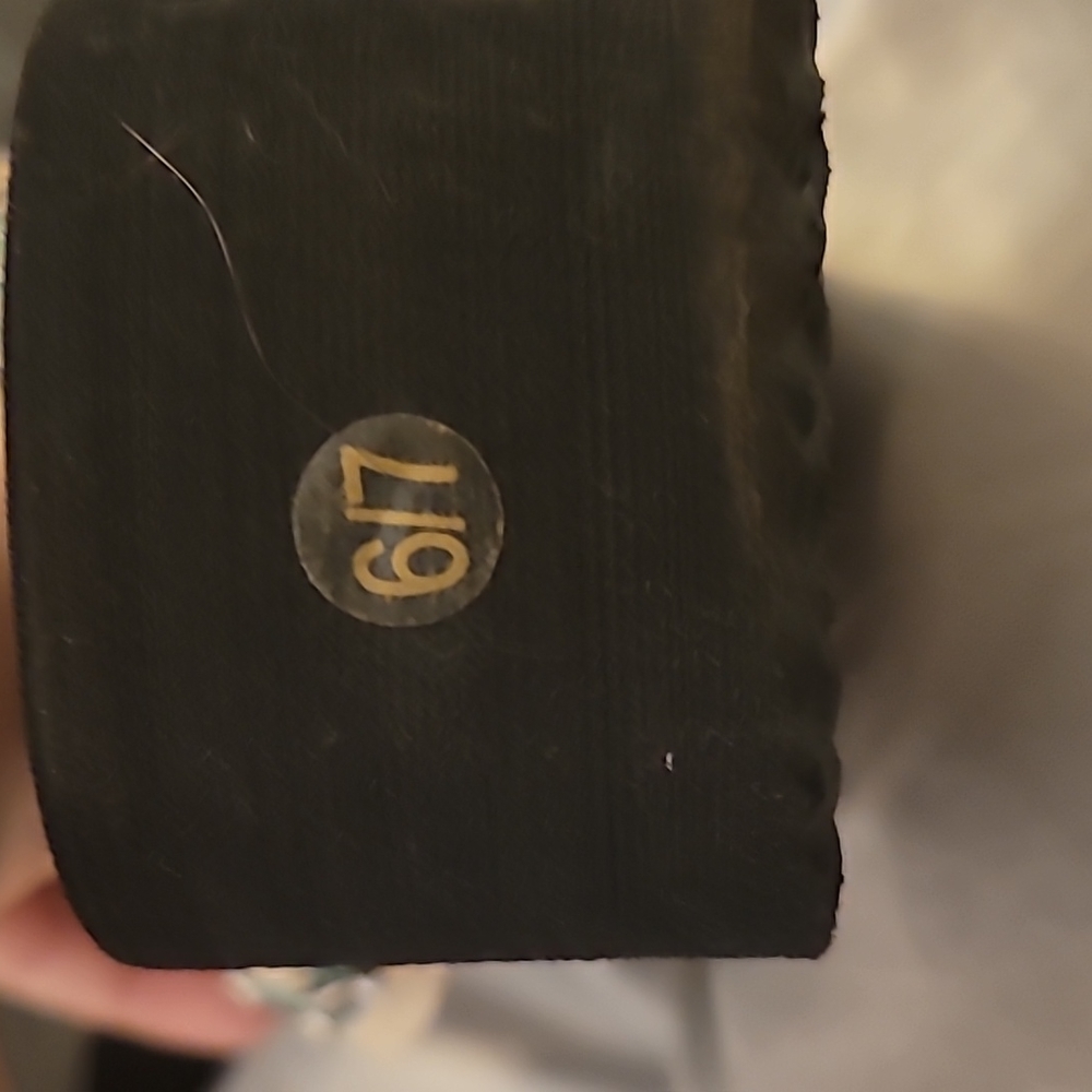 Flip flops - Picture 2 of 3